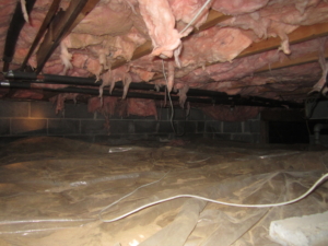 crawlspace-insutlaion-fiberglass-basement